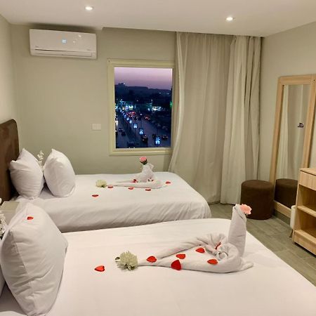 Khufu Pyramids Inn Nazlet el-Sîsi Dış mekan fotoğraf